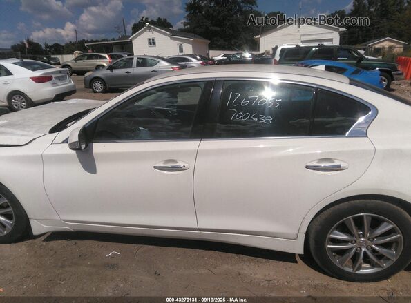 JN1EV7AP1MM700638 2021 INFINITI Q50 Белый Вид задней части салона