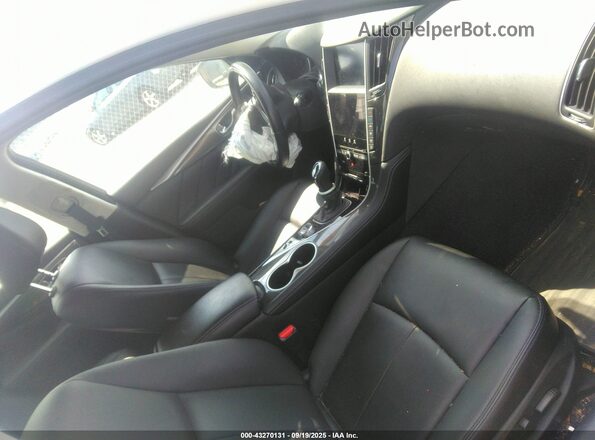 JN1EV7AP1MM700638 2021 INFINITI Q50 Белый Вид салона спереди