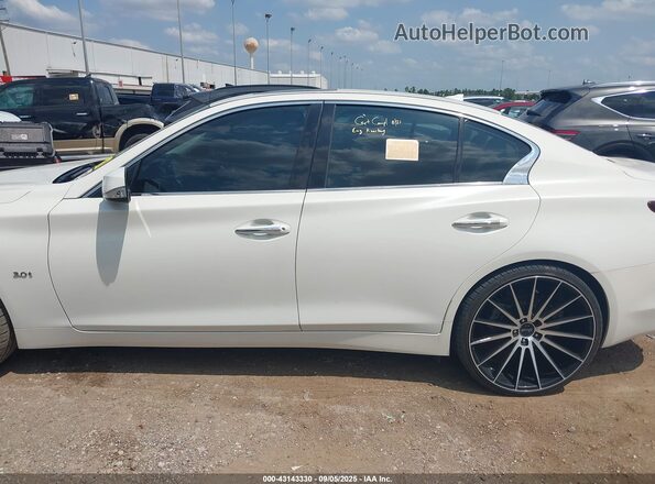 JN1EV7AP2JM355633 2018 INFINITI Q50 Белый 