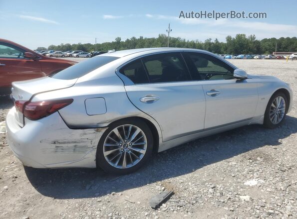 JN1EV7AP5JM351009 2018 INFINITI Q50 Серебряный 