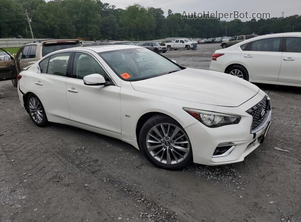 JN1EV7AP5JM351088 2018 INFINITI Q50 Белый 