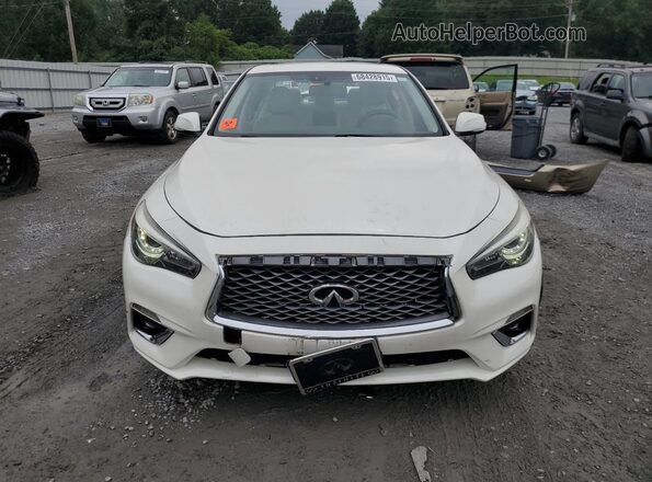 JN1EV7AP5JM351088 2018 INFINITI Q50 Белый 