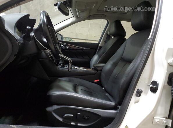 JN1EV7AR1JM434485 2018 INFINITI Q50 White 