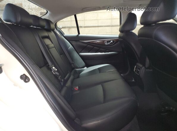 JN1EV7AR1JM434485 2018 INFINITI Q50 White 