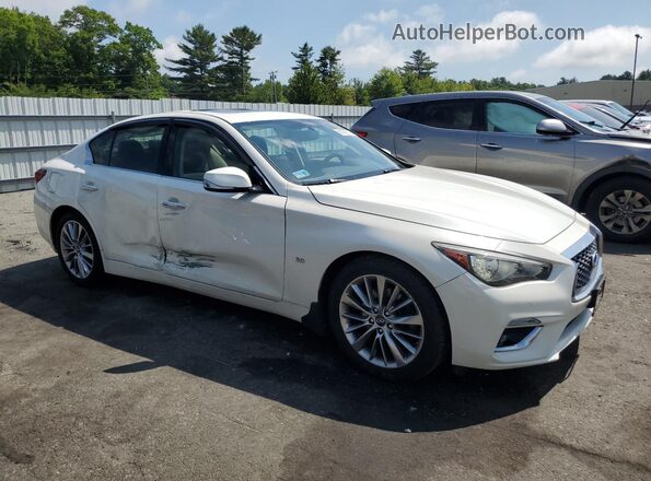 JN1EV7AR9JM440230 2018 INFINITI Q50 White 