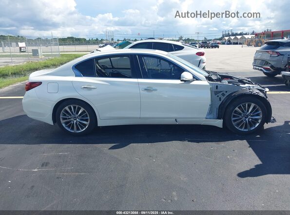 JN1EV7BP5PM512126 2023 INFINITI Q50 White Rear interior view