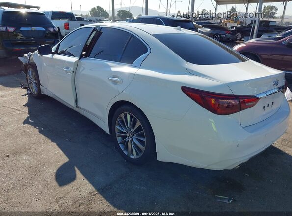 JN1EV7BP8NM311544 2022 INFINITI Q50 White 
