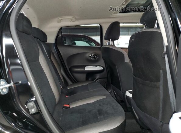 JN8AF5MR8HT704244 2017 NISSAN JUKE Black 