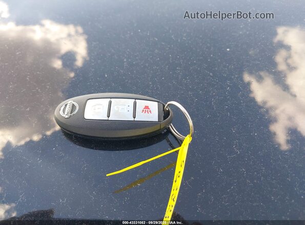 JN8AF5MV6HT752287 2017 NISSAN JUKE Black Dashboard view