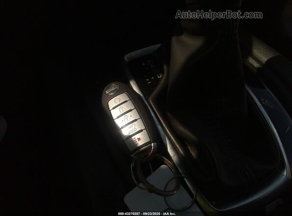 JN8AT2MT4LW010709 2020 NISSAN ROGUE Белый Вид панели приборов