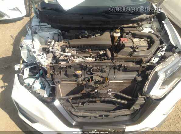 JN8AT2MT4LW010709 2020 NISSAN ROGUE Белый Вид сзади