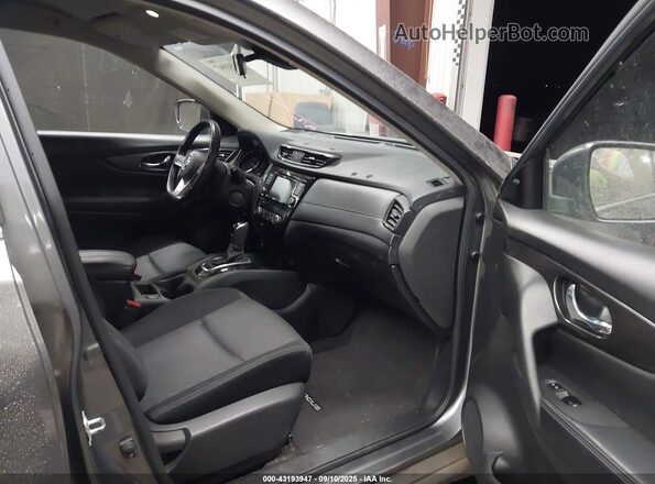 JN8AT2MT5LW010959 2020 NISSAN ROGUE Gray წინა სალონის ხედი