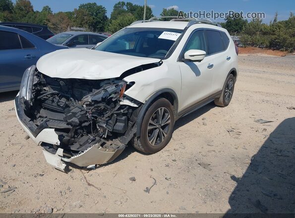 JN8AT2MT8LW003553 2020 NISSAN ROGUE White Առջևի ձախ երեք քառորդ տեսարան
