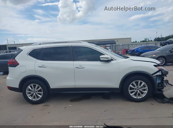 JN8AT2MT9LW042507 2020 NISSAN ROGUE White Rear interior view