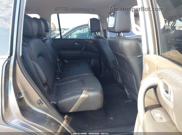 JN8AY2CC9P9182841 2023 NISSAN ARMADA Gray VIN կոդի պիտակի տեսք