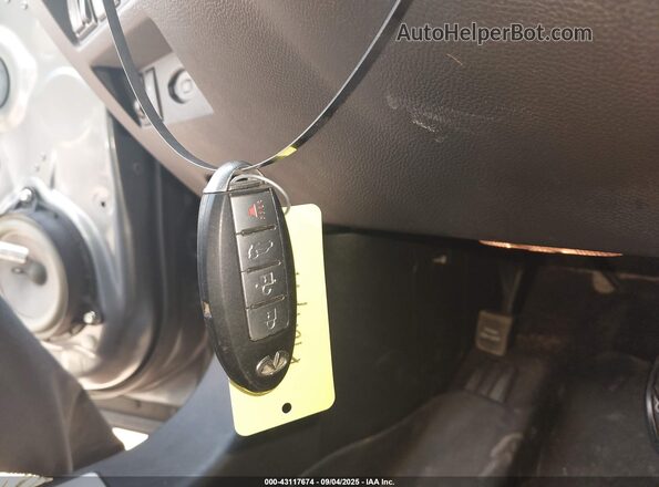 JN8CS1MW3HM415348 2017 INFINITI QX70 Gray Dashboard view