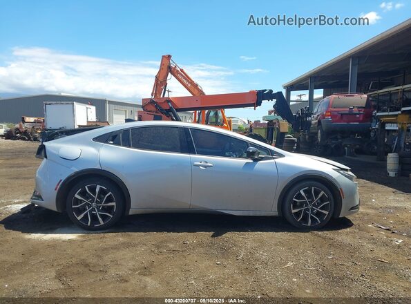 JTDACACU2R3016356 2024 TOYOTA PRIUS PRIME Silver Widok wnętrza 360 stopni