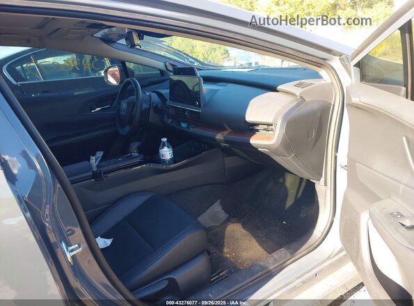 JTDACACU8R3026440 2024 TOYOTA PRIUS PRIME Gray წინა სალონის ხედი