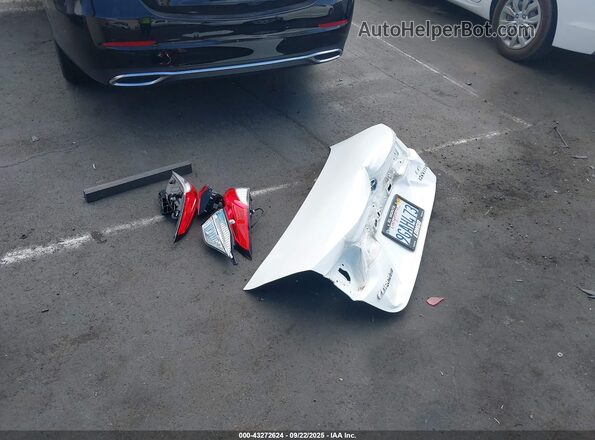 JTDBCMFE3P3015420 2023 TOYOTA LL White 