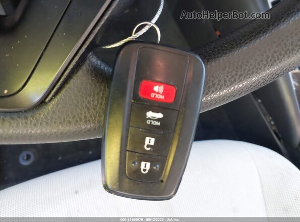 JTDEAMDE8N3011060 2022 TOYOTA LL White Widok deski rozdzielczej