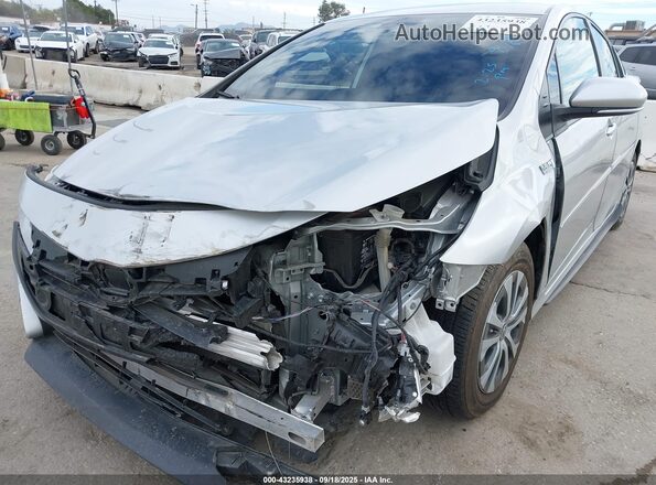 JTDKAMFP9M3178768 2021 TOYOTA LIMITED Silver Widok z przodu