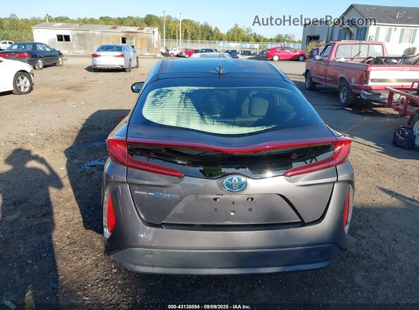 JTDKARFP0H3004767 2017 TOYOTA PRIUS PRIME Gray 