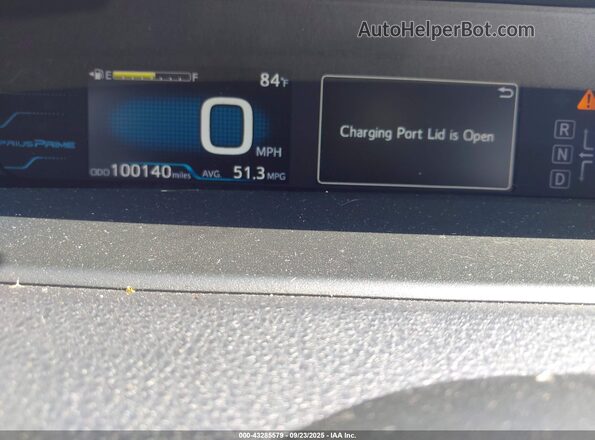 JTDKARFP3J3083017 2018 TOYOTA PRIUS PRIME Gray 