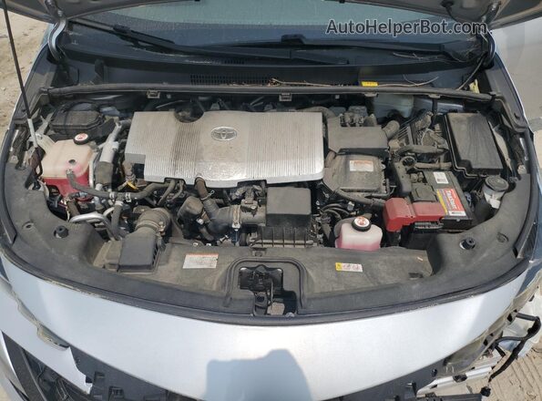 JTDKARFP8J3076709 2018 TOYOTA PRIUS Серебряный 
