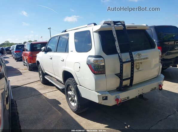 JTEBU5JR0L5775098 2020 TOYOTA 4RUNNER White Tył lewy