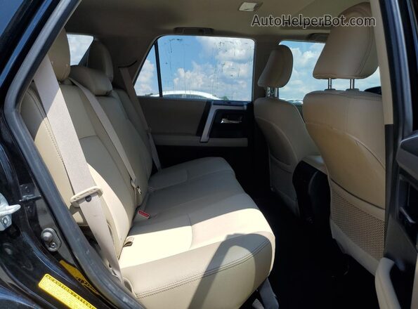 JTEBU5JR2L5754530 2020 TOYOTA 4RUNNER Черный Вид задней части салона