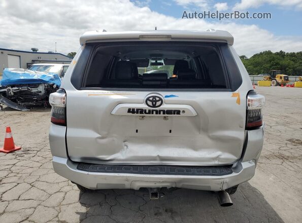 JTEBU5JR8H5457964 2017 TOYOTA 4RUNNER Silver 