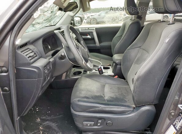 JTEDU5JR6M5241940 2021 TOYOTA 4RUNNER Charcoal Front interior view
