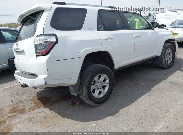 JTEEU5JR5M5234658 2021 TOYOTA 4RUNNER White Задня права чверть