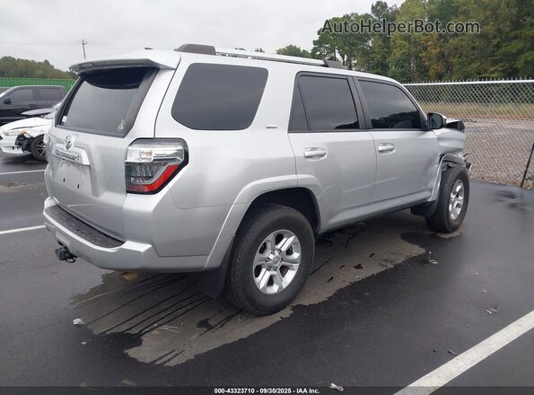 JTEEU5JR6M5240081 2021 TOYOTA 4RUNNER Silver Задня права чверть