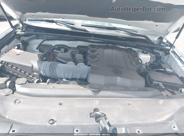 JTEMU5JR3P6152549 2023 TOYOTA 4RUNNER White Vista trasera