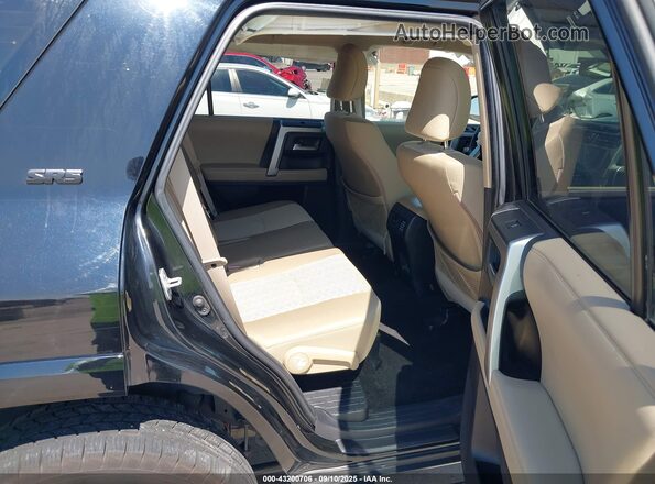JTEMU5JR6M5961660 2021 TOYOTA 4RUNNER Черный Вид наклейки с VIN-кодом