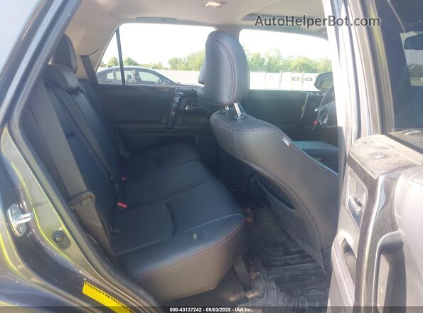 JTERU5JR1M5962995 2021 TOYOTA 4RUNNER Gray VIN կոդի պիտակի տեսք