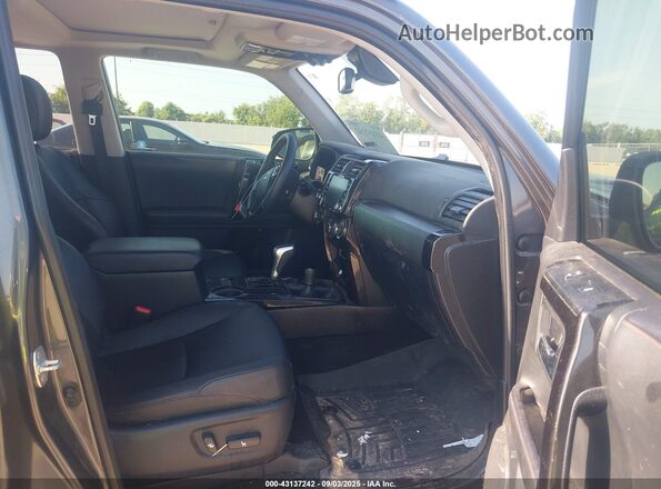 JTERU5JR1M5962995 2021 TOYOTA 4RUNNER Gray Սալոնի դիմացի տեսք