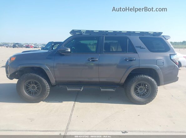JTERU5JR1M5962995 2021 TOYOTA 4RUNNER Gray Սալոնի 360 աստիճան տեսք