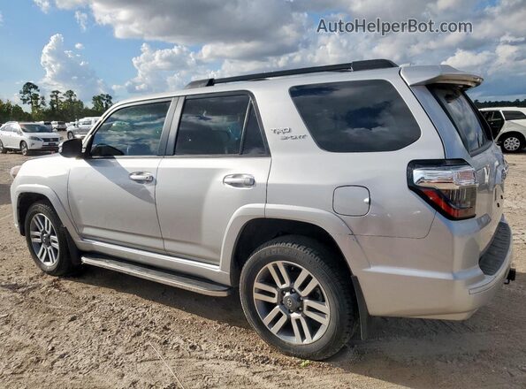JTESU5JR8R6246727 2024 TOYOTA 4RUNNER Silver 