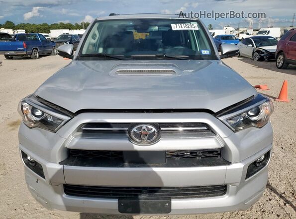 JTESU5JR8R6246727 2024 TOYOTA 4RUNNER Silver 