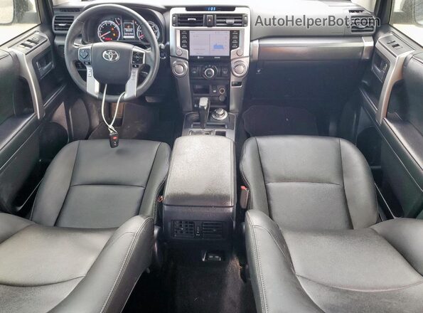 JTESU5JR8R6246727 2024 TOYOTA 4RUNNER Silver 