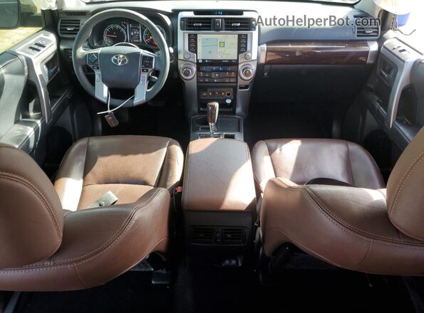 JTEZU5JR2L5223682 2020 TOYOTA 4RUNNER Black Dashboard view