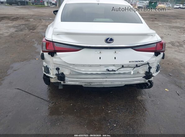 JTHB21B18K2004091 2019 LEXUS ES 300H White Widok z przodu