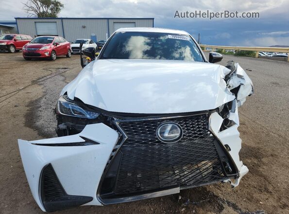 JTHBA1D20K5093453 2019 LEXUS IS Белый Вид спереди