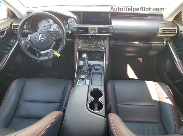 JTHBA1D22J5075633 2018 LEXUS IS White 