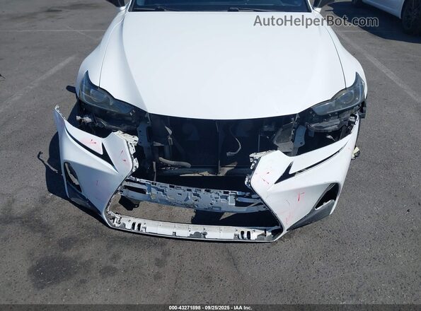 JTHBA1D25H5039011 2017 LEXUS IS 200T White Вид спереду