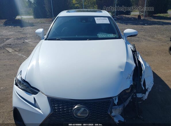 JTHBA1D26J5065199 2018 LEXUS IS Белый 