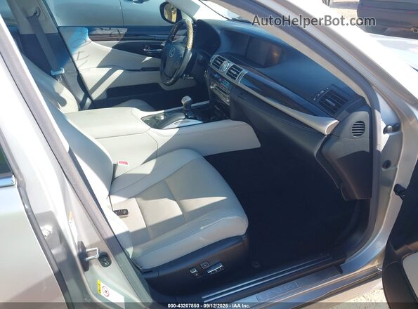 JTHBL5EF7G5141332 2016 LEXUS LS 460 Silver წინა სალონის ხედი
