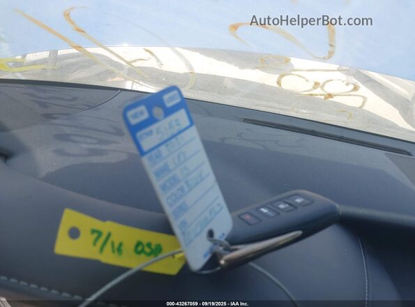 JTHC81F27M5044556 2021 LEXUS IS 300 Синий Вид панели приборов